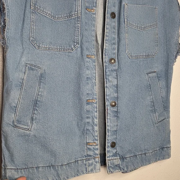 We The Free Madison City Denim DYI Vest Jacket Women's Size Medium Altered - Picture 5 of 16